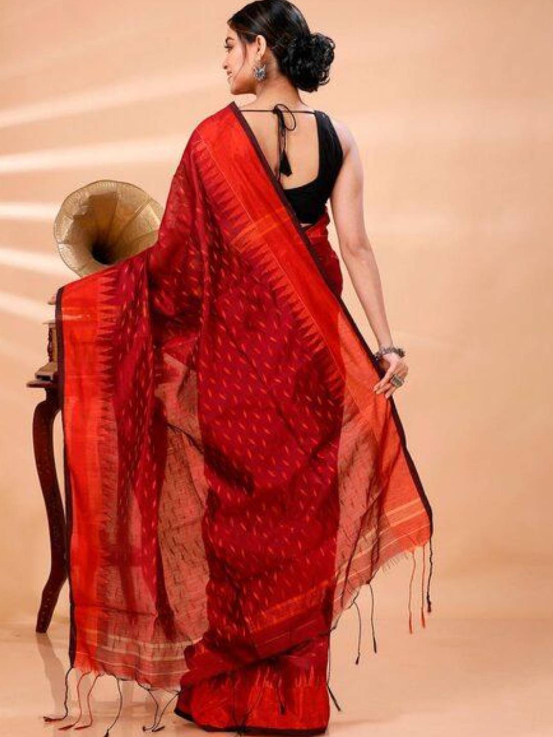 Handloom Bengal Tant Pure Cotton Saree - Image 2